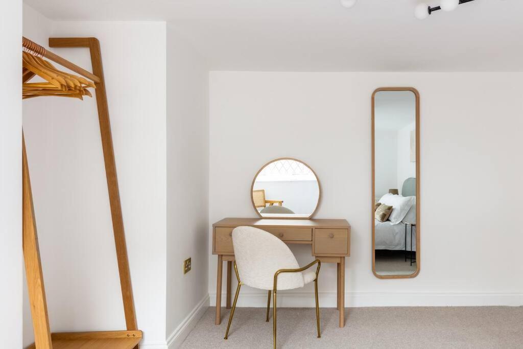 Luxe Design - Chic Cottage - Heart Of רות'ברי מראה חיצוני תמונה